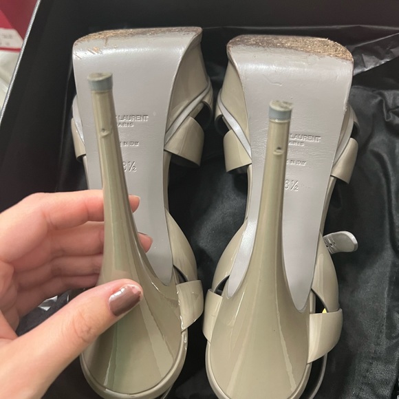 Saint laurent - Picture 4 of 7